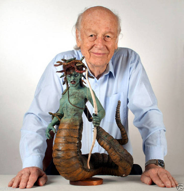 hary hausen and medusa:clash of the titans copy